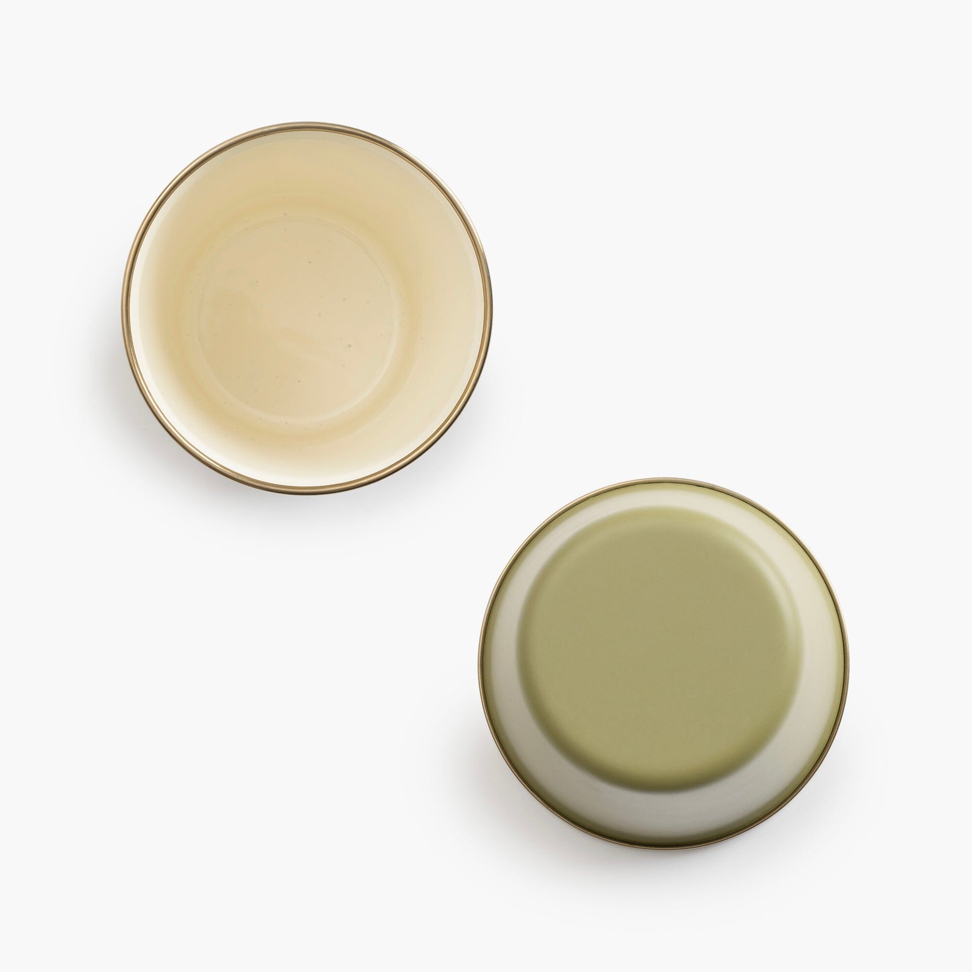enamelware-2-tone-dining-collection-olive-drab-22-22-CKW-1029_Enamel2-ToneTallCupSet-OliveDrab_PDP_03 Enamelware 2-Tone Dining Collection - Olive Drab