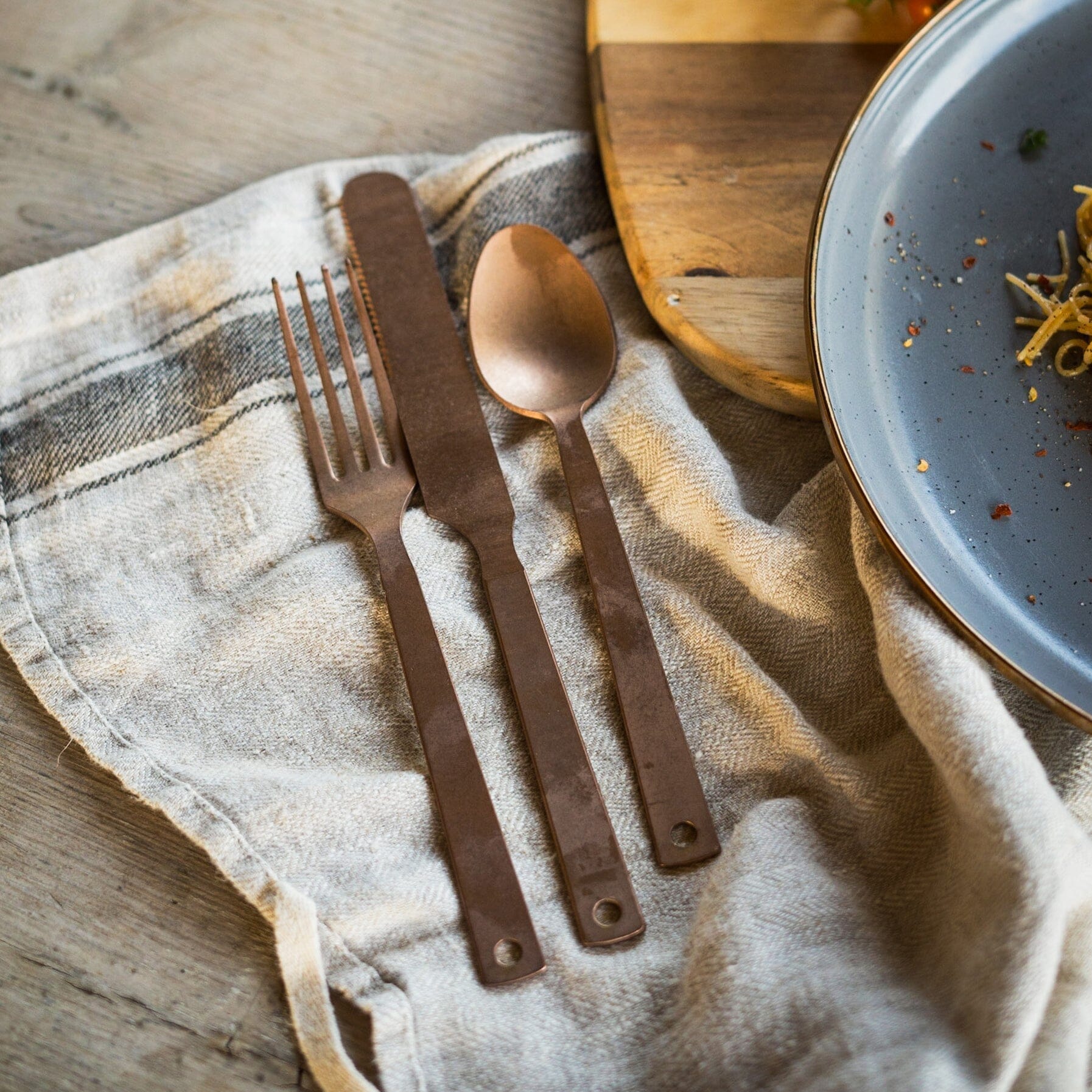 flatware-set-07-07-CKW-369_FlatwareSet_MatteCopper_PDP_03_e36daf96-629b-4047-a8cc-654f63f66d32 Flatware Set