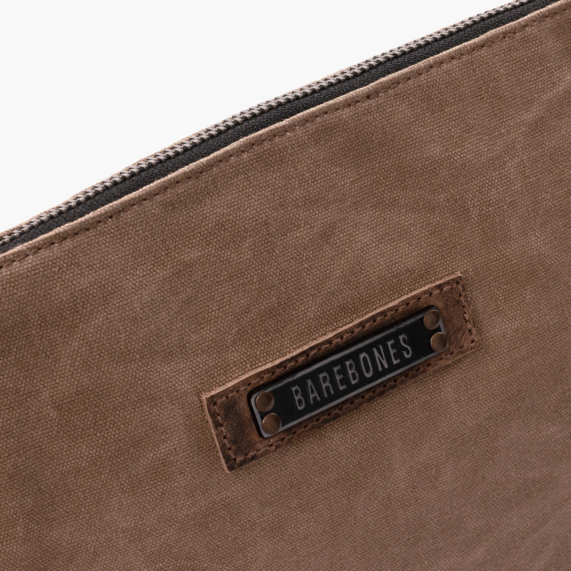 neelum-zipper-pouch-09-09-STC-723_Neelum-LargeZipperPouch-Khaki_PDP_7 Neelum Zipper Pouch - Khaki